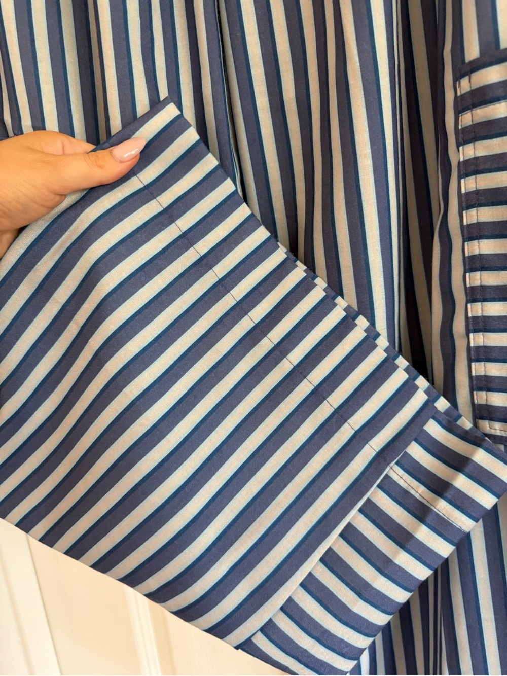 Blue and White Striped Wide Leg Pants (m) - Picture 4 of 4
